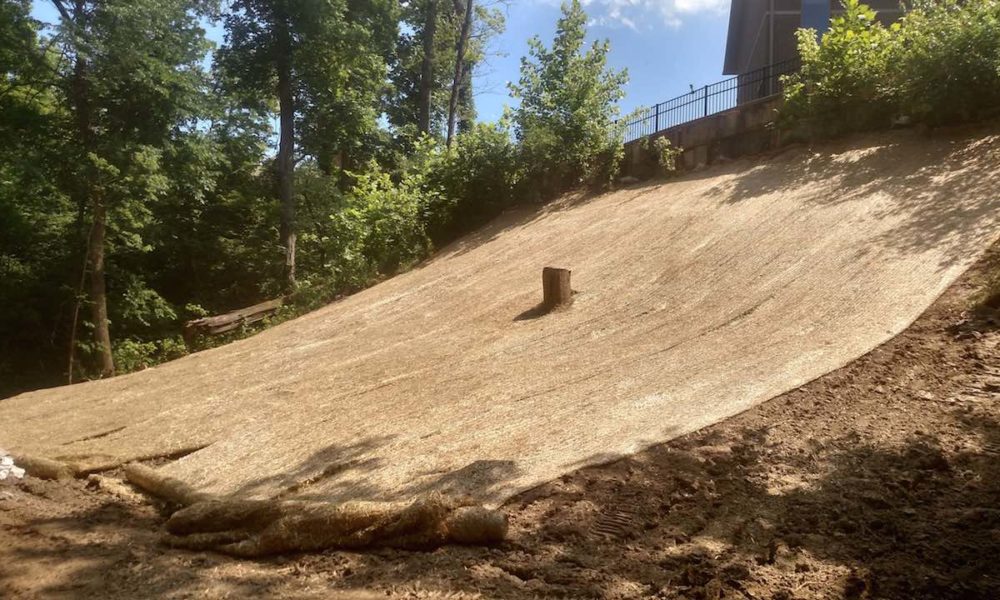 erosion-slope-repair-far-oaks-stormwater-erosion-specialties-southern-illinois-ses-st-louis-erosion-experts erosion-slope-repair-far-oaks-stormwater-erosion-specialties-southern-illinois-ses-st-louis-erosion-experts